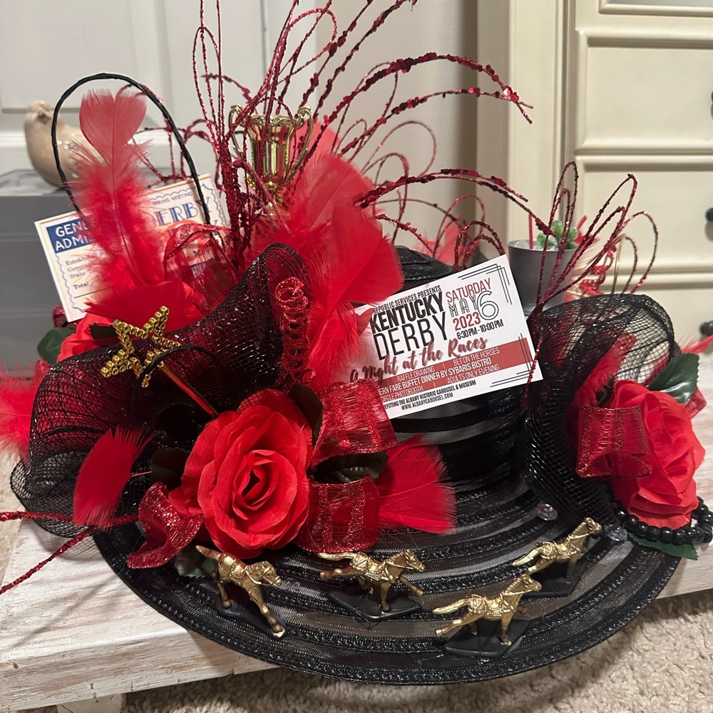 Derby hat